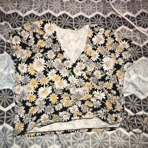 Forever 21 daisy crop top